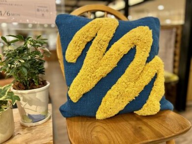 お部屋を彩るクッションカバー